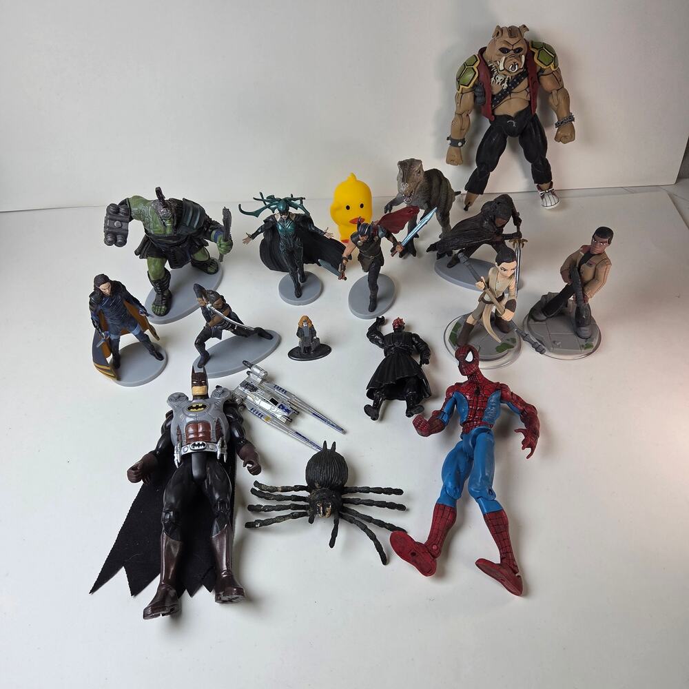 Mixed Action Figure Lot Marvel DC Star Wars TMNT Harry Potter Loose Toys
